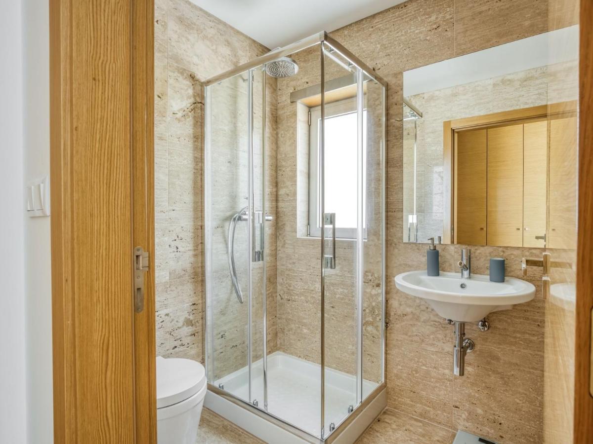 Modern Holiday Home In Salir Do Porto With Swimming Pool Salir de Porto Екстер'єр фото