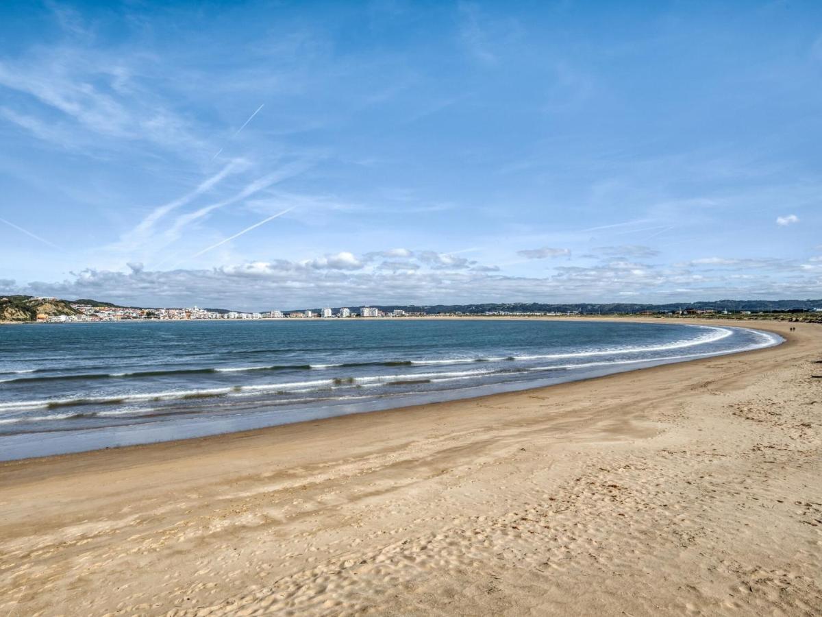 Modern Holiday Home In Salir Do Porto With Swimming Pool Salir de Porto Екстер'єр фото
