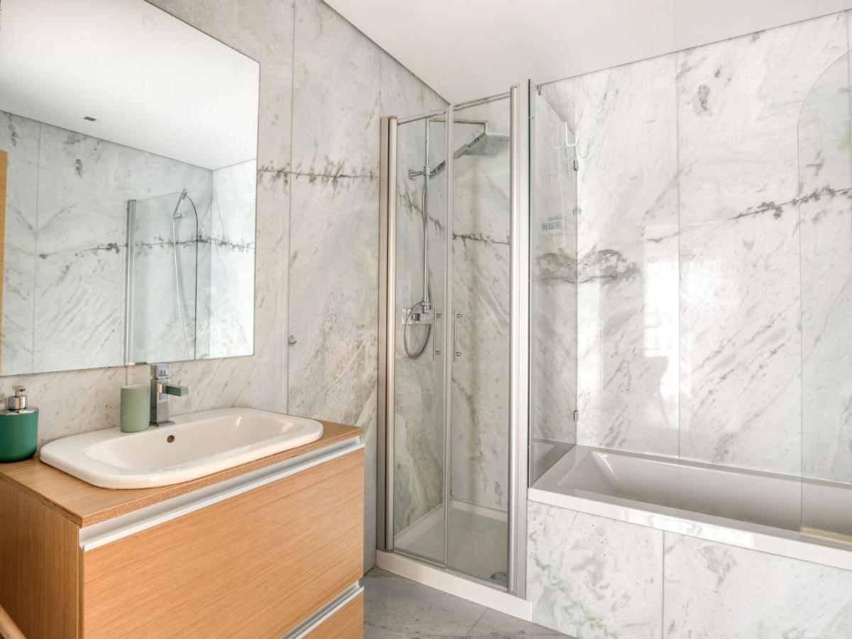 Modern Holiday Home In Salir Do Porto With Swimming Pool Salir de Porto Екстер'єр фото