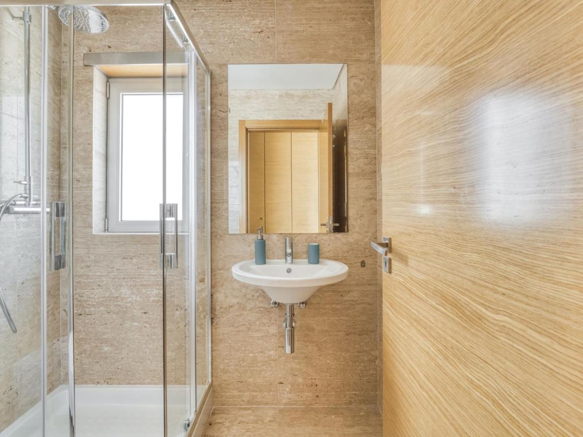 Modern Holiday Home In Salir Do Porto With Swimming Pool Salir de Porto Екстер'єр фото