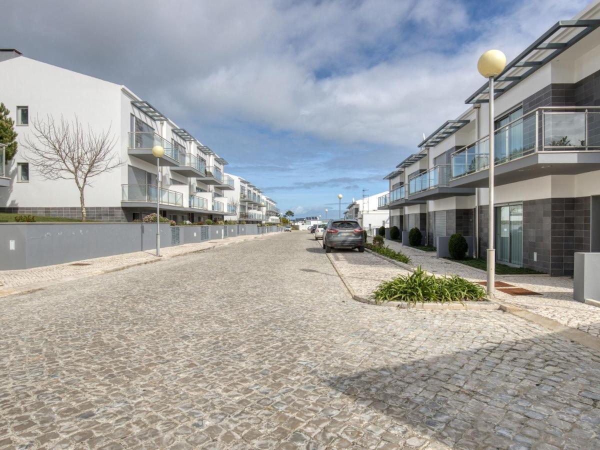Modern Holiday Home In Salir Do Porto With Swimming Pool Salir de Porto Екстер'єр фото